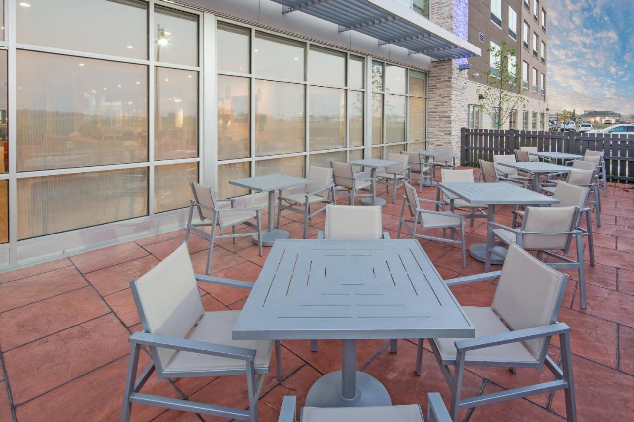 Holiday Inn Express & Suites - Indianapolis Nw - Zionsville By Ihg Whitestown Exterior photo